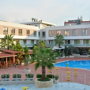 Te Stela Resort&spa Tirana